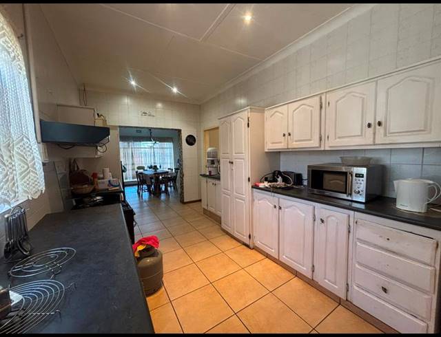 3 BEDROOM HOUSE FOR SALE IN DELAREY